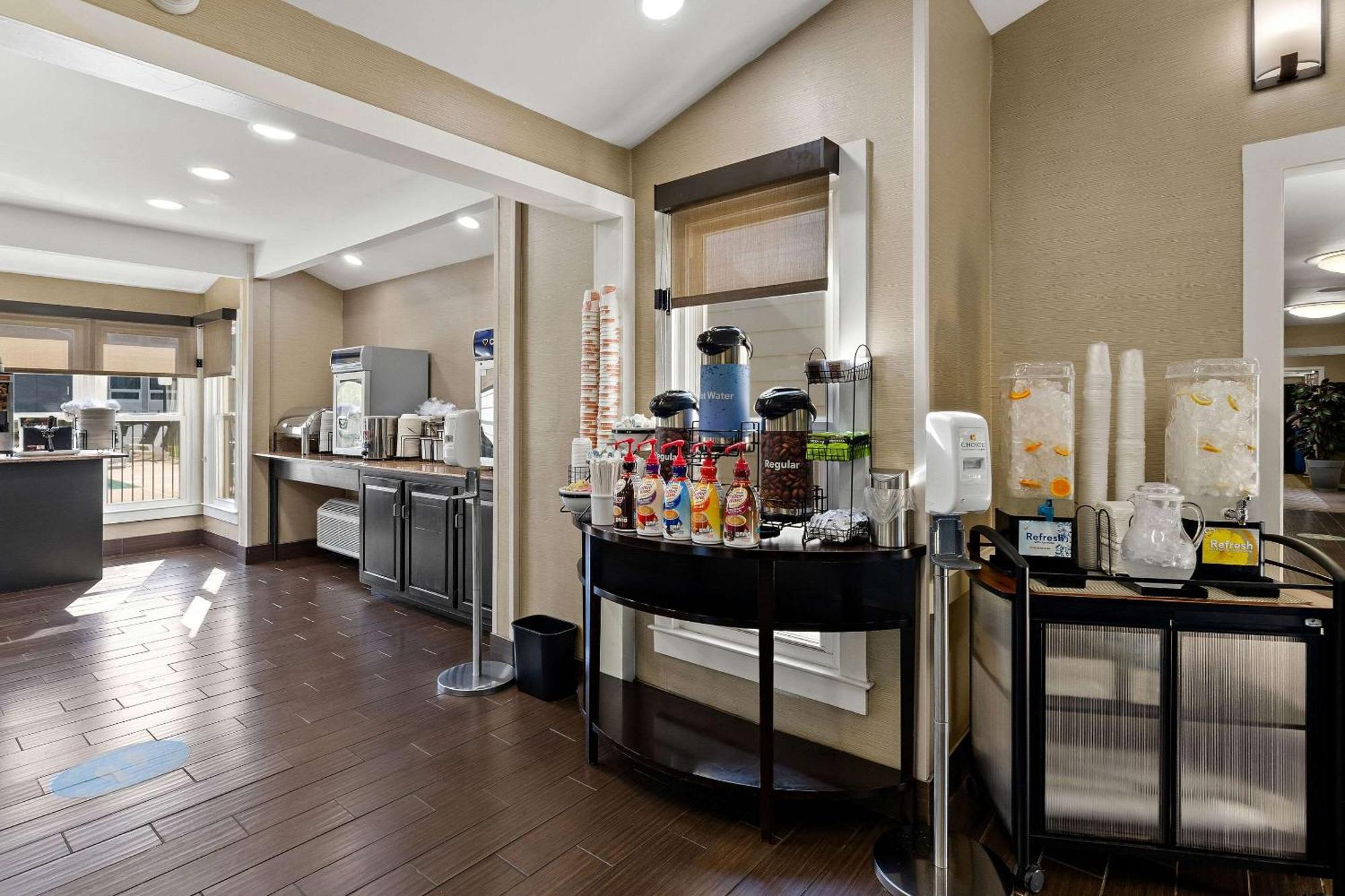 Comfort Inn Вайтвілл Екстер'єр фото